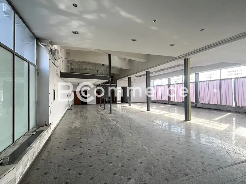 Pronájem skladového prostoru 473 m², Brno – náhled fotky 1