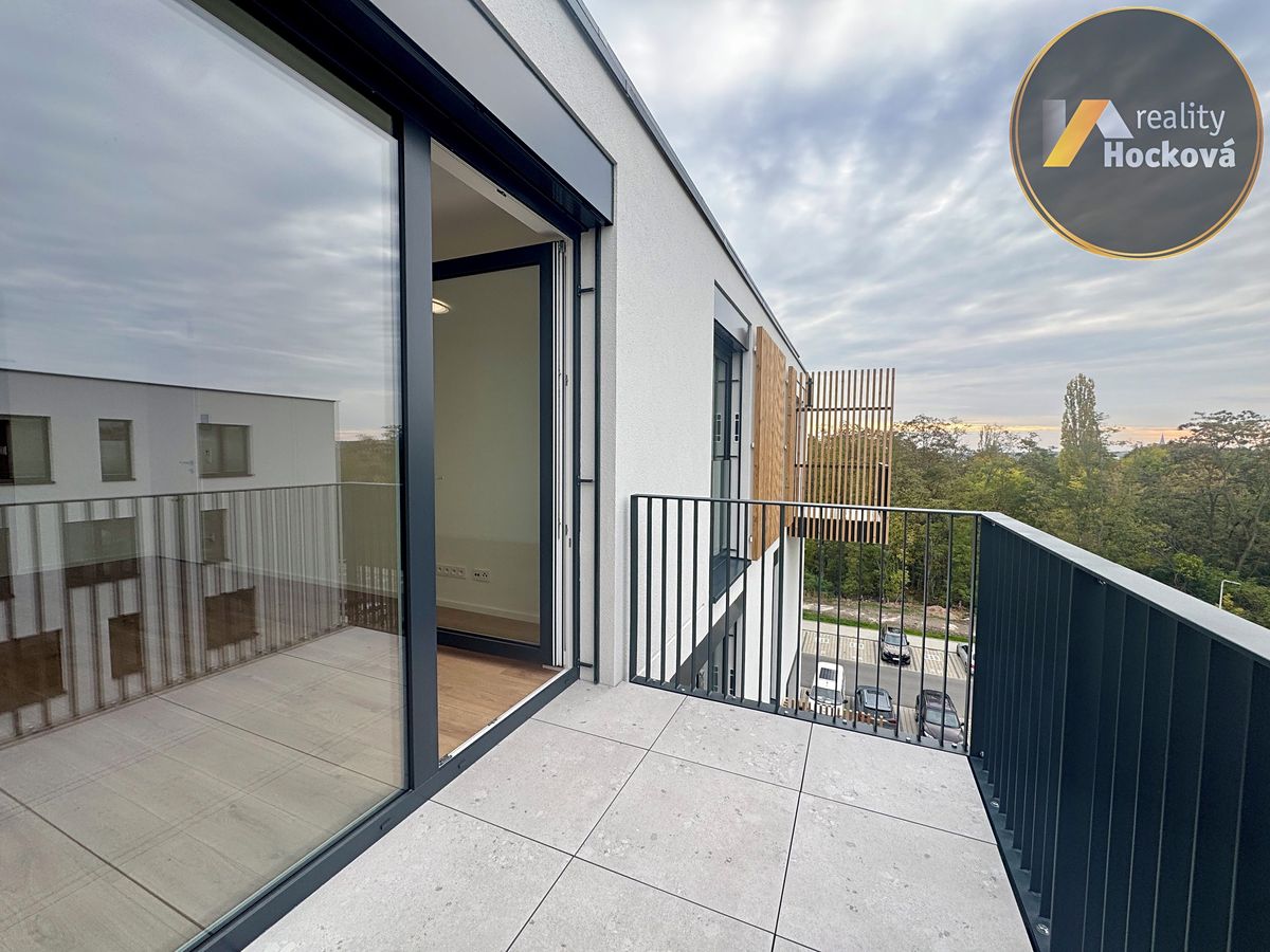 Pronájem bytu 2+kk 59 m² – fotografie 5