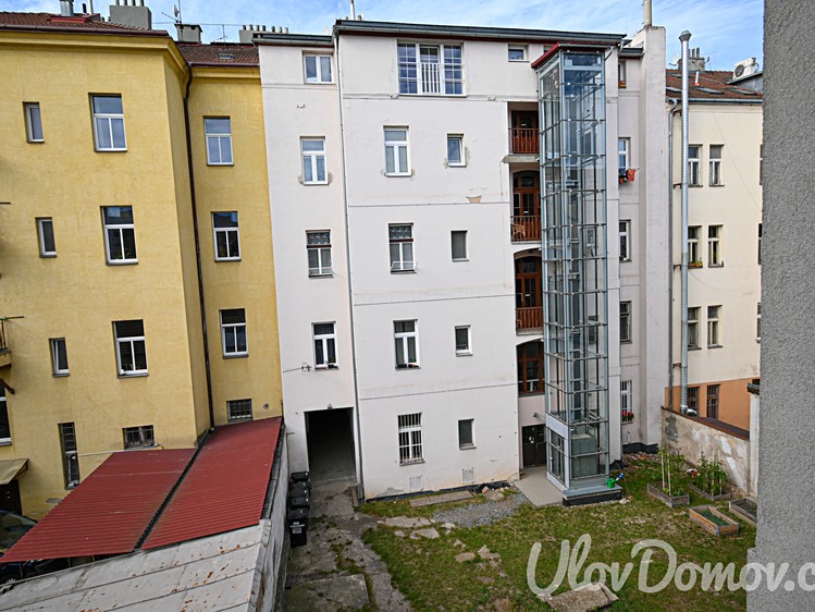 Квартира 2+kk на продаж, 39 м² (22 з 23)