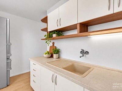 Pronájem bytu 3+1, 61 m² (2 z 17)