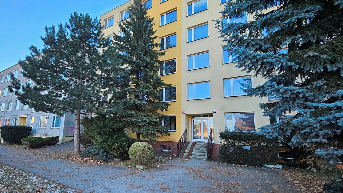Pronájem bytu 2+kk 44 m², Praha – fotka 1 z 3