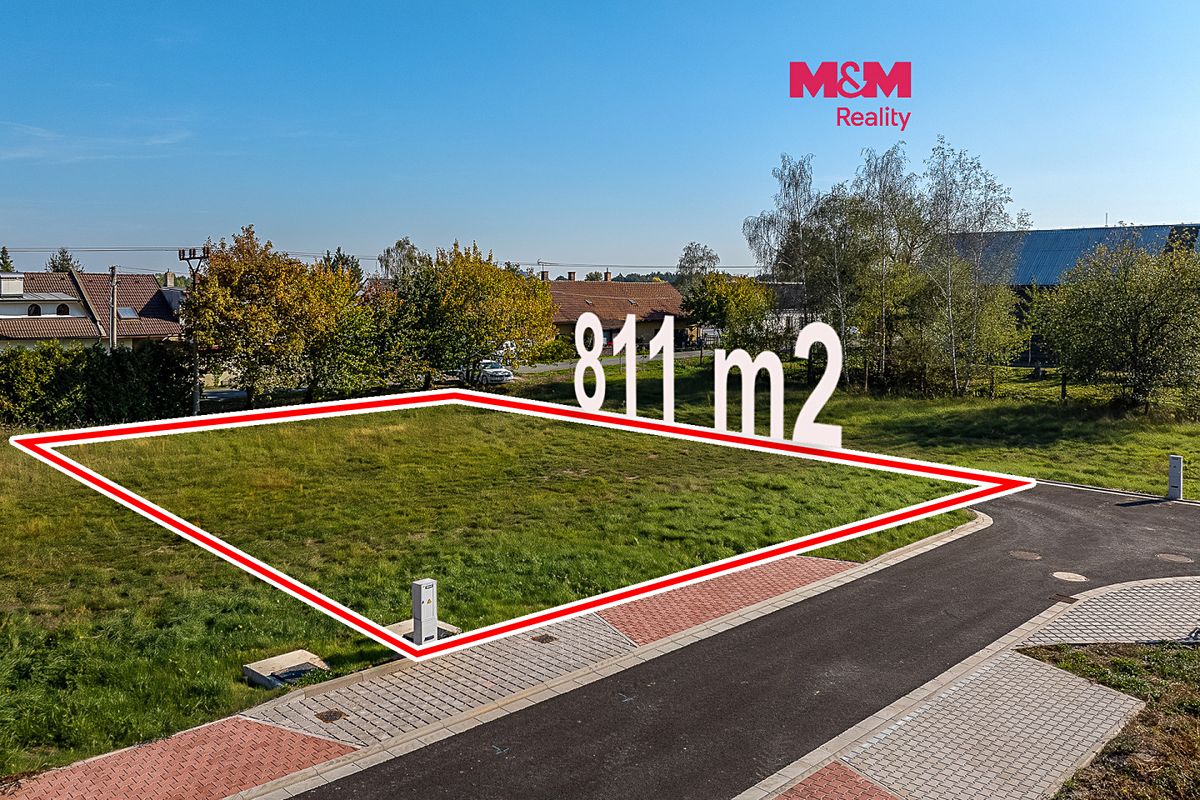 Prodej stavebního pozemku 811 m², Hrobice – fotka 1 z 3