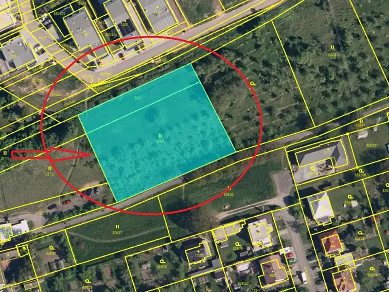 Prodej pozemku 3479 m², Zlín – náhled fotky 2