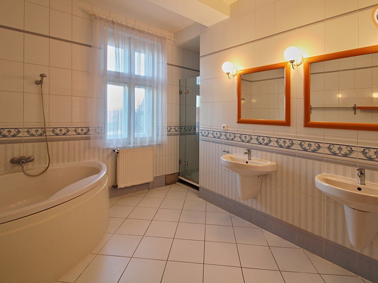 Будинок на продаж, 300 м² (15 з 23)