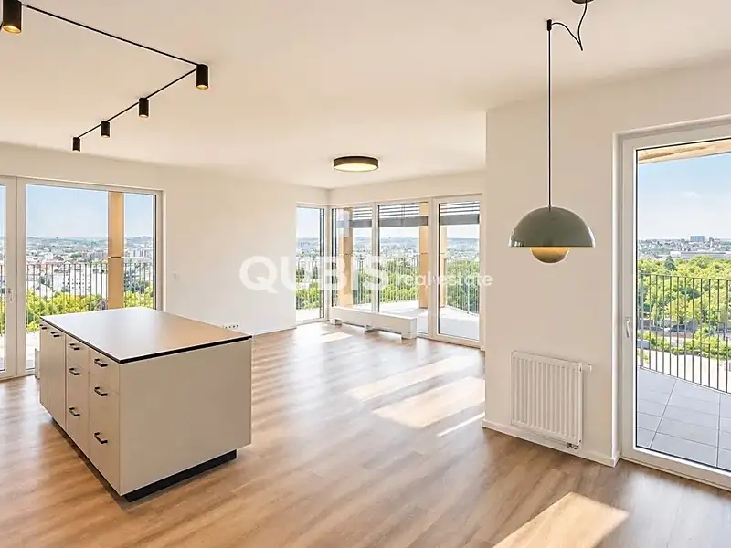 Pronájem bytu 4+kk 158 m², Praha – náhled fotky 1