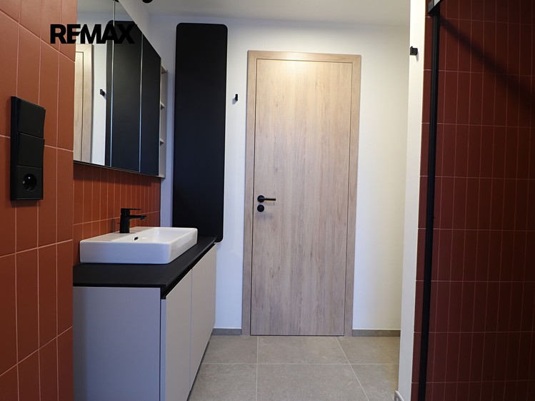 Квартира 2+kk в оренду, 40 м² (10 з 16)
