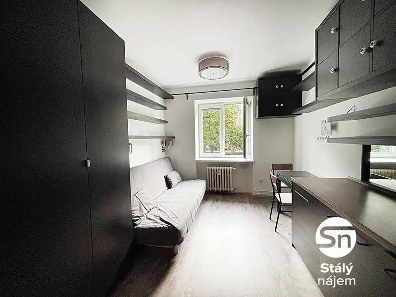 Pronájem bytu 1+kk 17 m², Praha – náhled fotky 2
