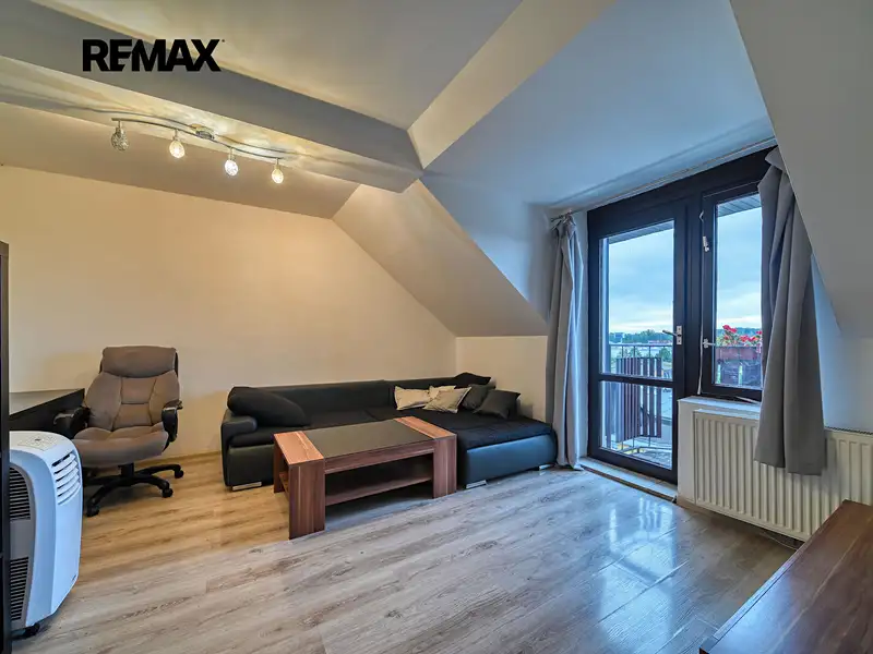 Prodej bytu 2+1 51 m², Nymburk – náhled fotky 1