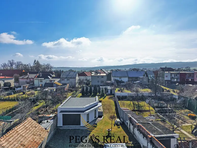 Prodej stavebního pozemku 1109 m², Morkovice-Slížany – náhled fotky 1