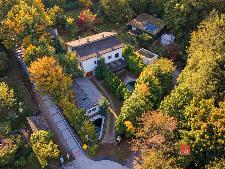 Prodej domu, 180 m² (1 z 27)