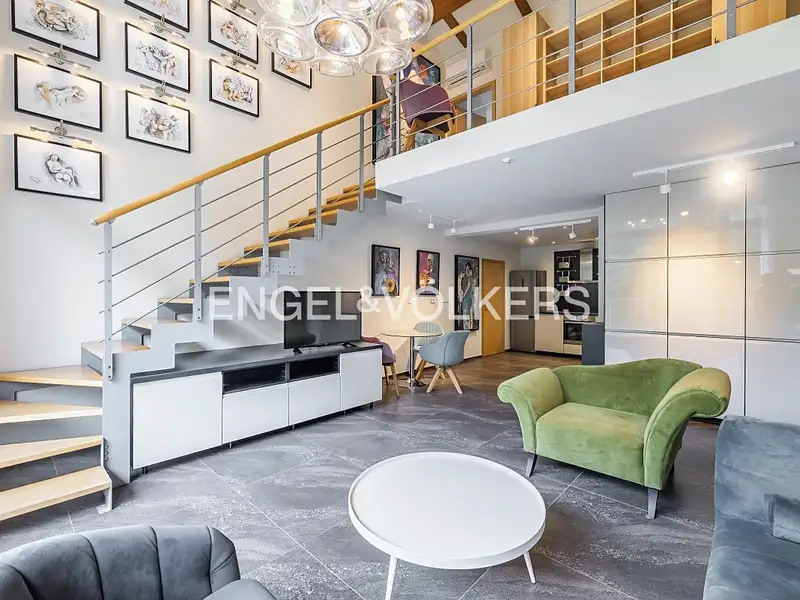 Pronájem bytu 2+kk 87 m², Praha – náhled fotky 2