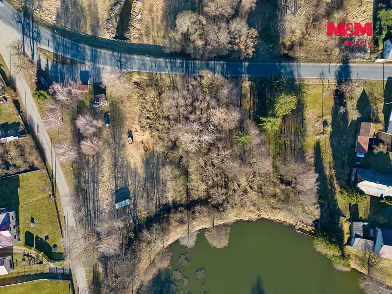 Prodej stavebního pozemku 1672 m², Stráž – náhled fotky 2