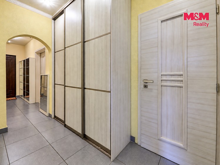 Prodej bytu 4+1, 82 m² (4 z 21)