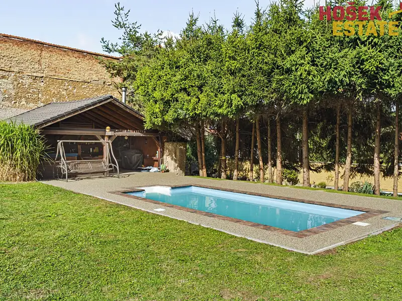 Prodej vícegeneračního domu 194 m², pozemek 2004 m², Horoměřice – náhled fotky 2