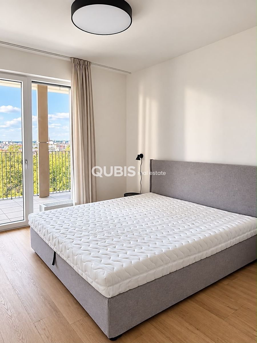 Pronájem bytu 2+kk 75 m² – fotografie 4