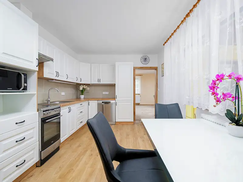 Prodej rodinného domu 152 m², pozemek 1450 m², Všeň – náhled fotky 2
