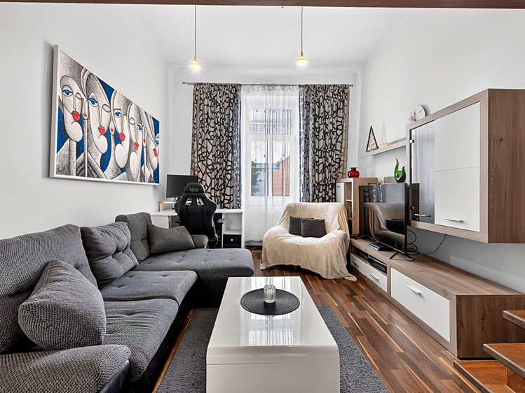 Prodej komerčního prostoru, 489 m² (27 z 73)