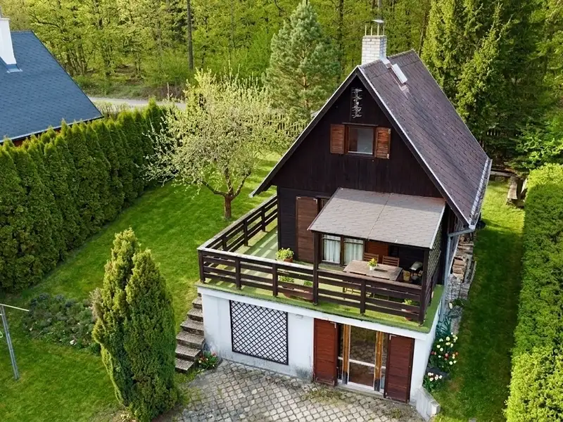 Prodej chaty 100 m², pozemek 399 m², Roztoky – náhled fotky 1