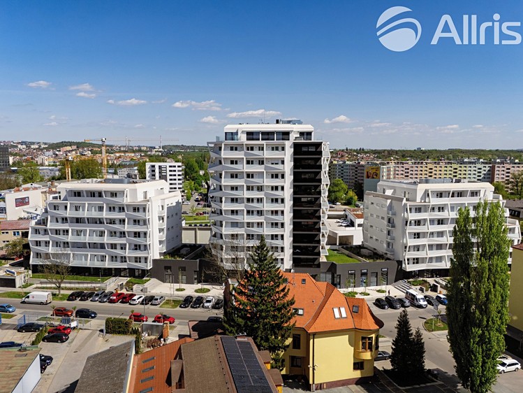 Квартира 3+kk на продаж, 113 м² (13 з 15)
