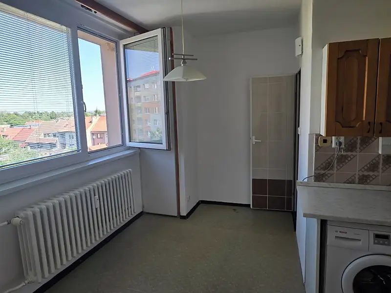 Pronájem bytu 3+1 73 m², Veselí nad Moravou – náhled fotky 1