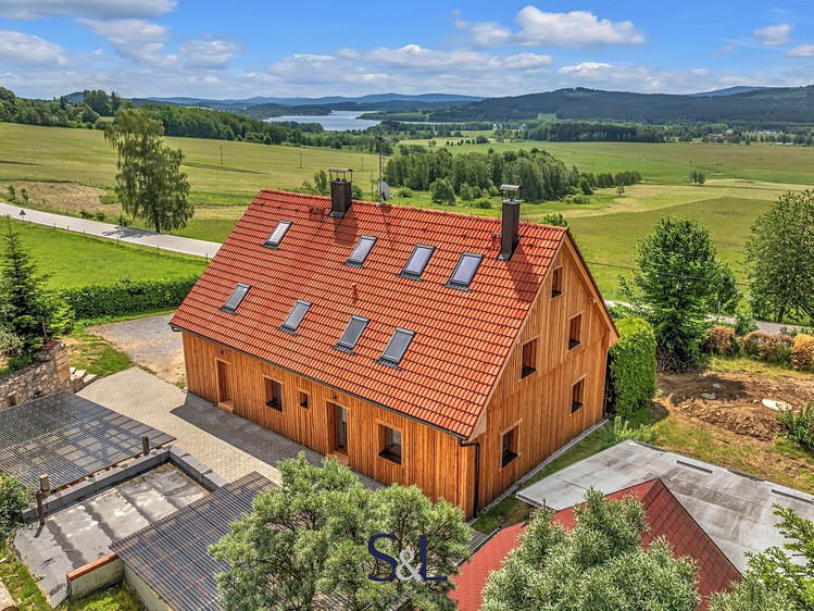 Будинок на продаж, 200 м² (4 з 92)