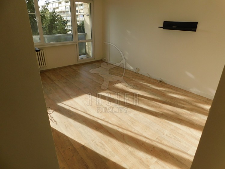 Prodej bytu 3+1, 72 m² (7 z 21)