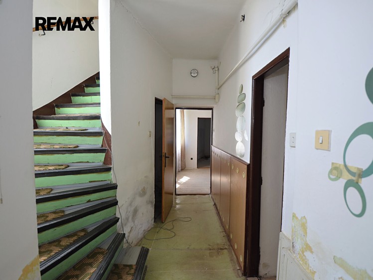 Комерційне приміщення на продаж, 105 м² (44 з 60)