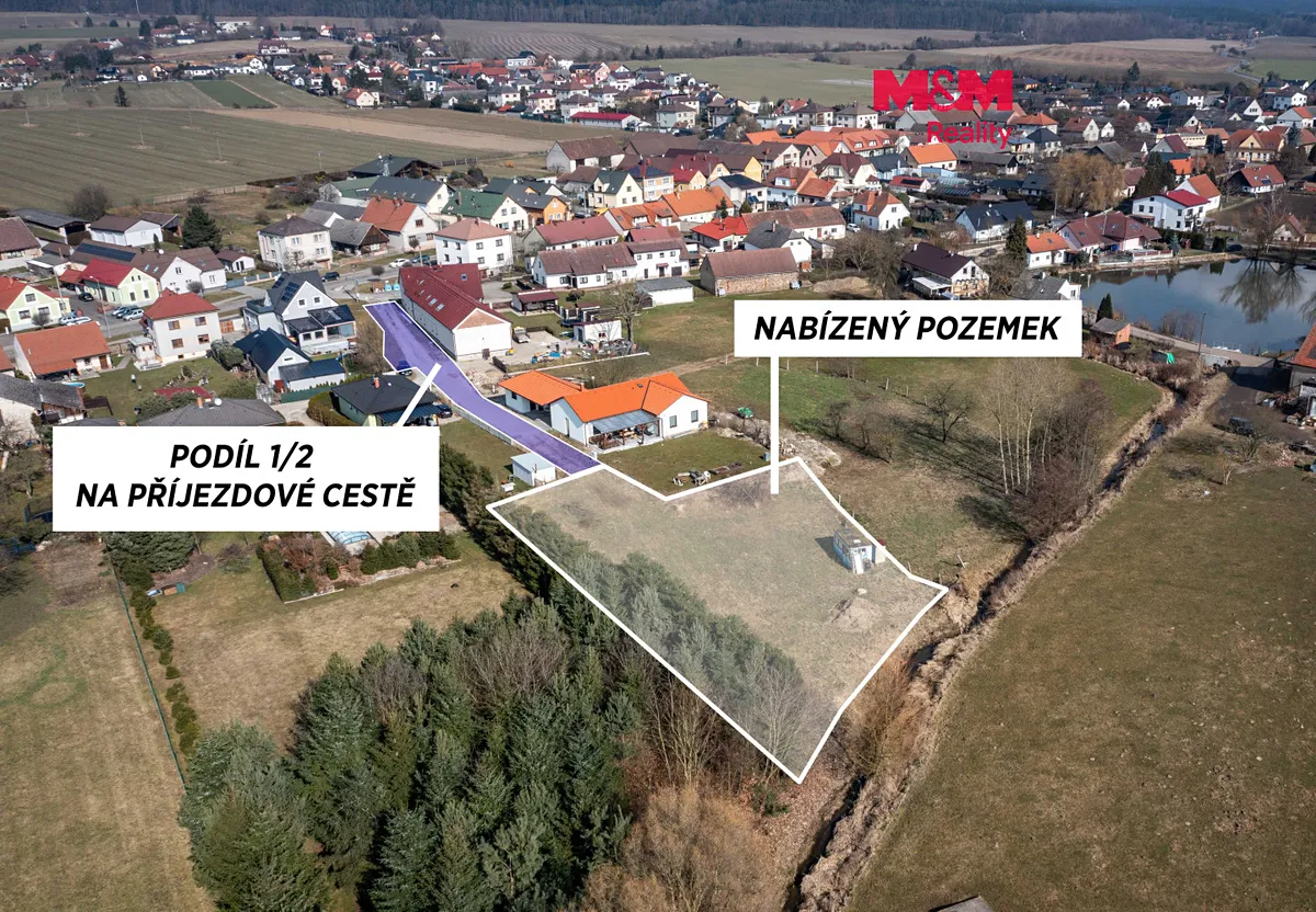 Prodej stavebního pozemku 1640 m²