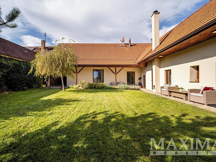Будинок на продаж, 300 м² (3 з 30)