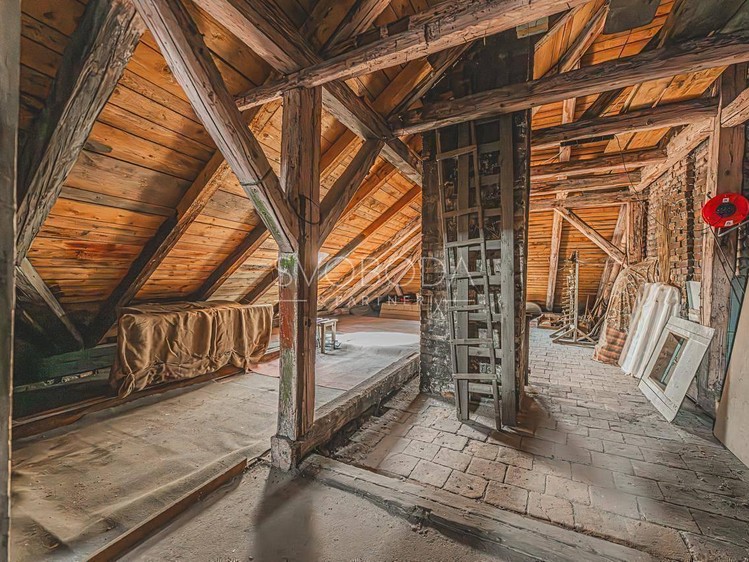 Prodej komerčního prostoru, 582 m² (12 z 35)
