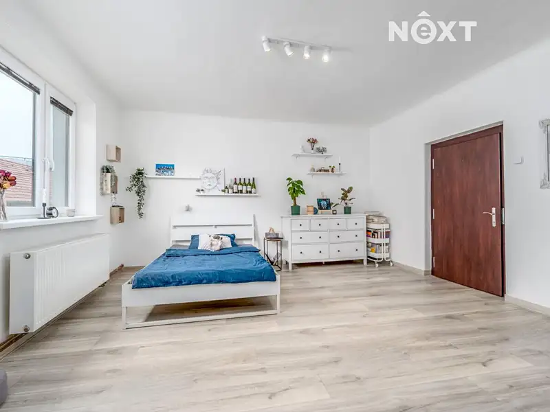 Prodej rodinného domu 383 m², pozemek 595 m², Zdice – náhled fotky 3