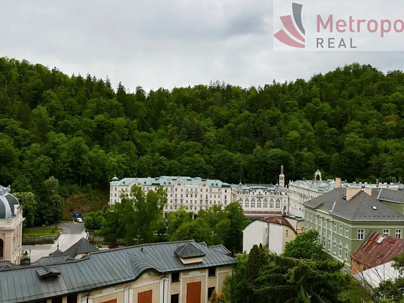 Prodej bytu 4+1 103 m², Karlovy Vary – náhled fotky 1