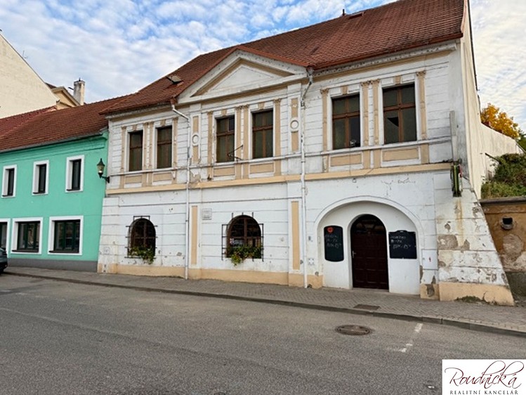 Будинок на продаж, 580 м² (2 з 10)