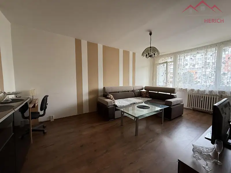Prodej bytu 2+1 62 m², Chomutov – náhled fotky 2
