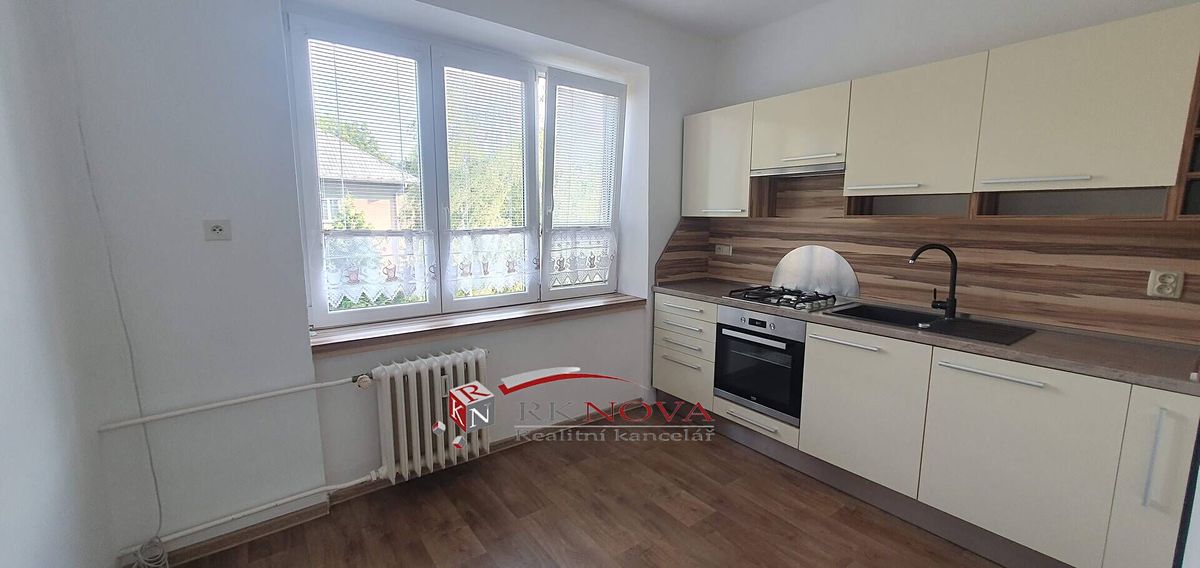 Pronájem bytu 1+1 40 m²