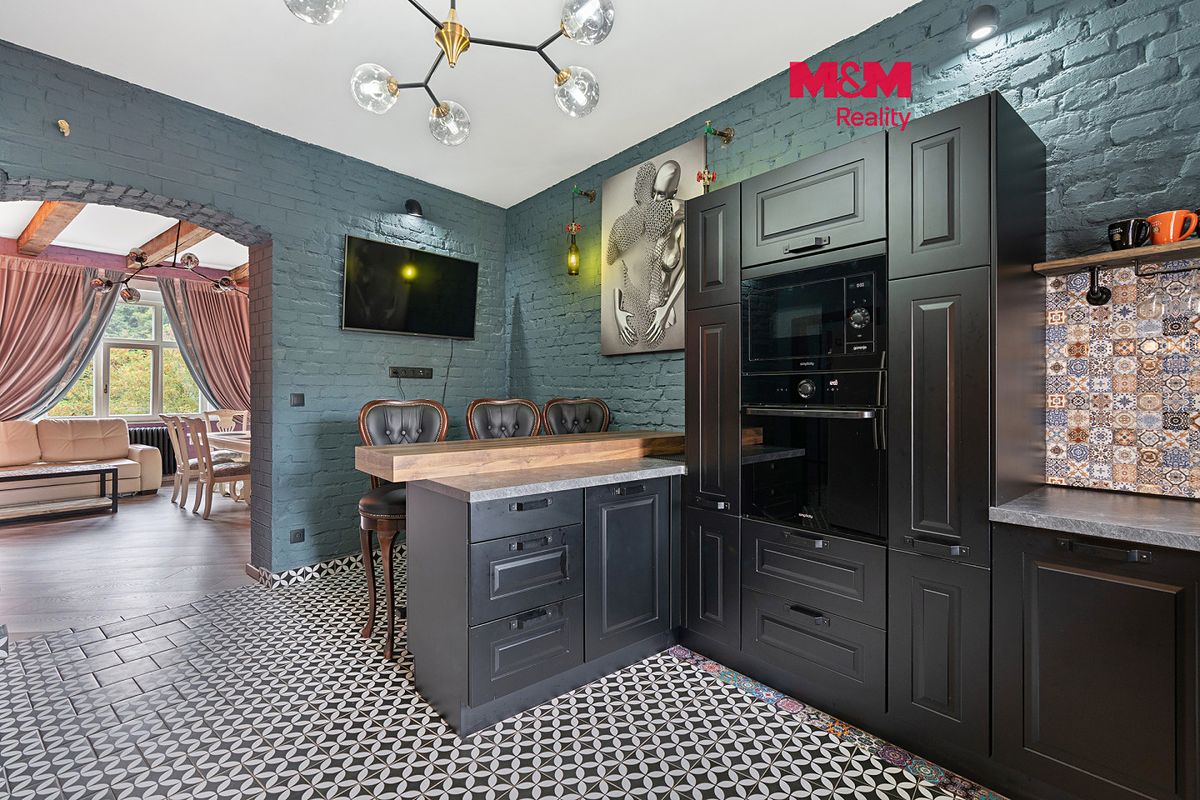 Pronájem bytu 3+1 102 m², Karlovy Vary – fotka 1 z 3