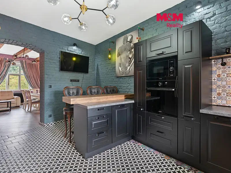 Pronájem bytu 3+1 102 m², Karlovy Vary – náhled fotky 1