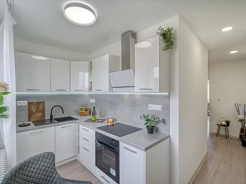 Pronájem bytu 2+1 55 m², Most – náhled fotky 1