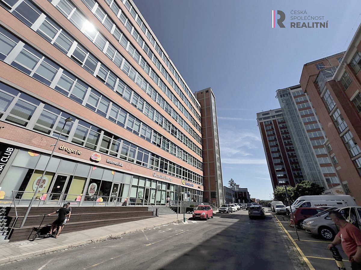 Pronájem bytu 2+kk 41 m² – fotografie 5