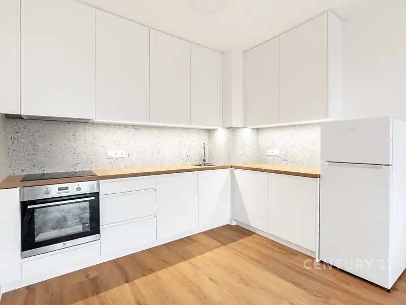 Pronájem bytu 2+kk 55 m², Praha – náhled fotky 2