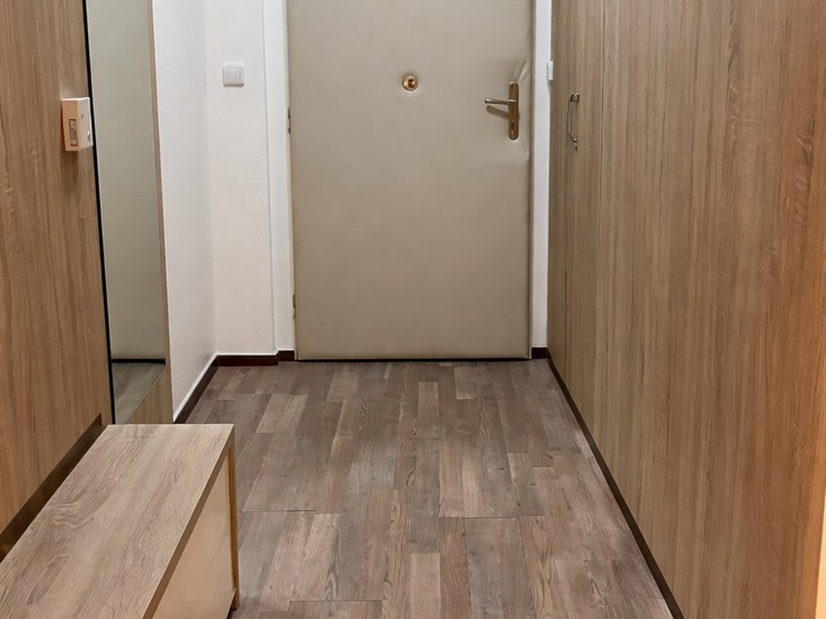 Квартира 1+kk в оренду, 23 м² (8 з 10)