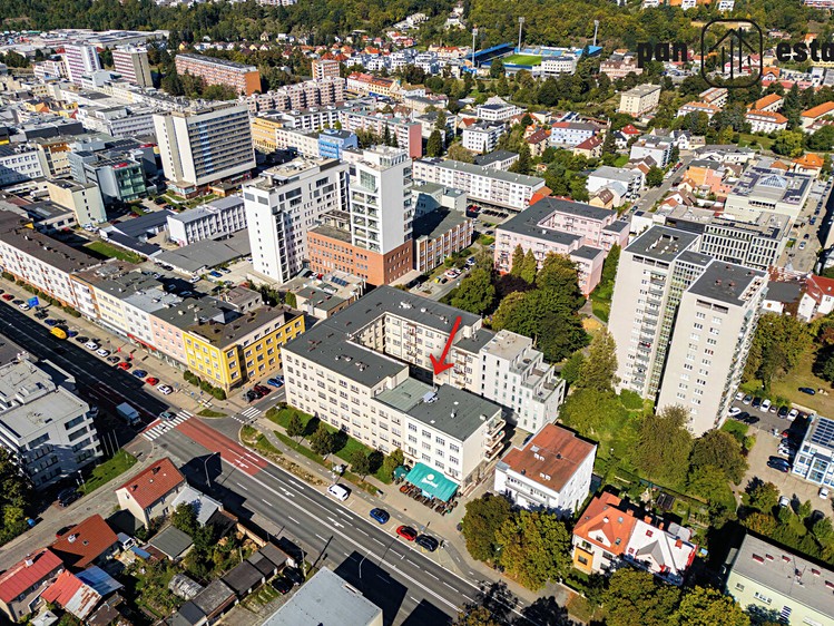 Prodej bytu 2+1, 66 m² (2 z 15)