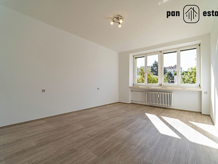 Prodej bytu 2+1, 66 m² (8 z 15)