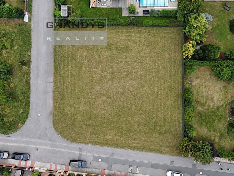 Prodej pozemku, 1 252 m² (3 z 14)