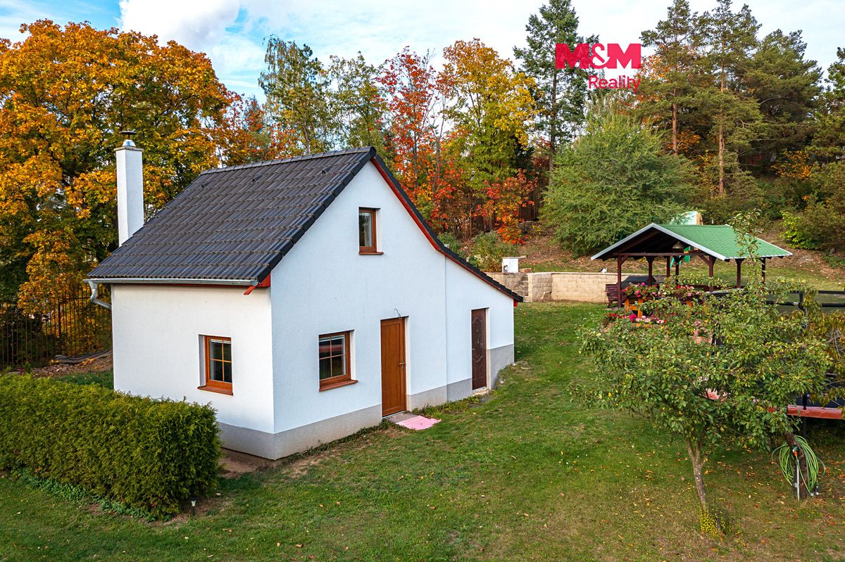 Prodej chaty 37 m², pozemek 1724 m², Bílina – fotka 1 z 3