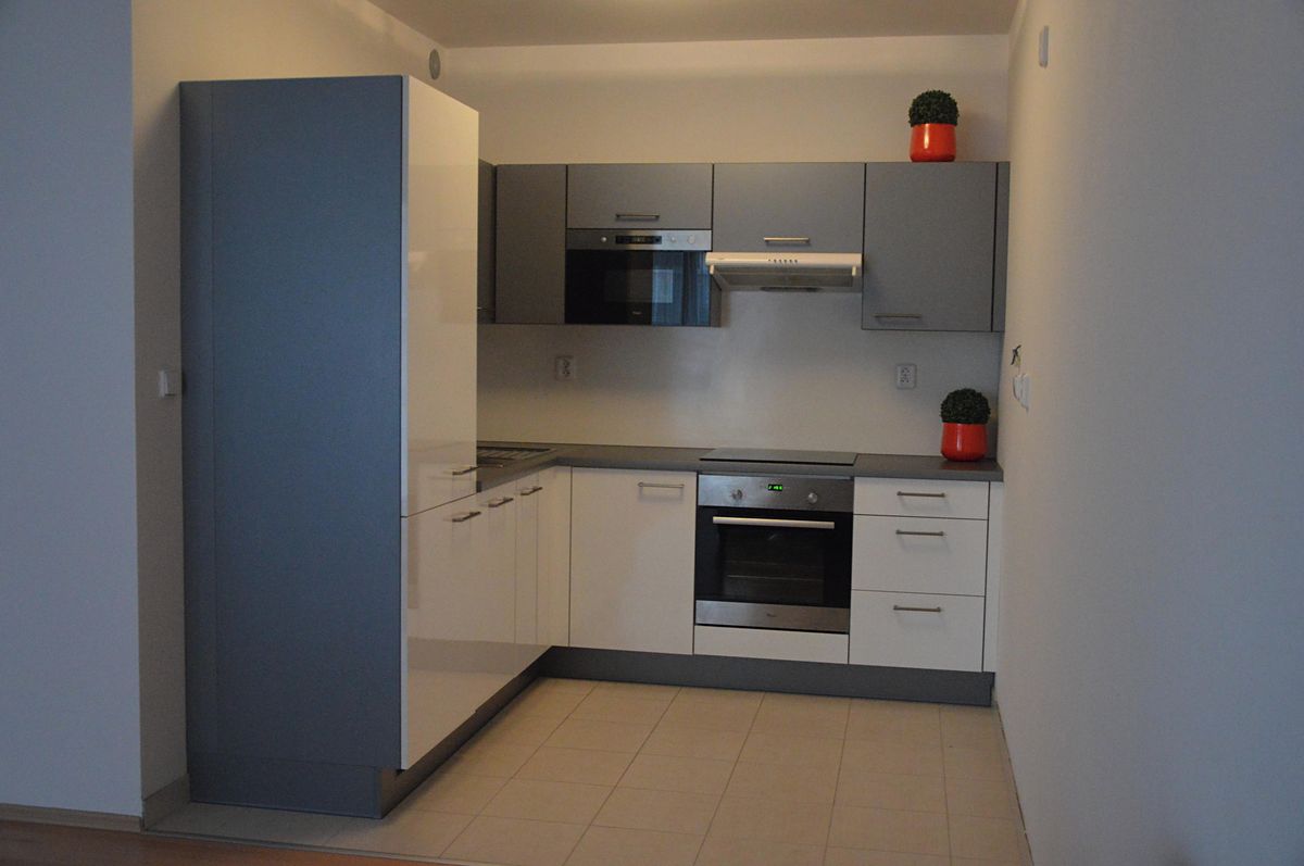 Pronájem bytu 2+kk 59 m², Praha – fotka 1 z 3