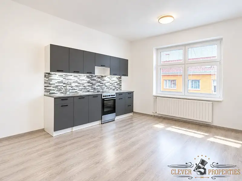 Pronájem bytu 2+kk 71 m², Golčův Jeníkov – náhled fotky 1