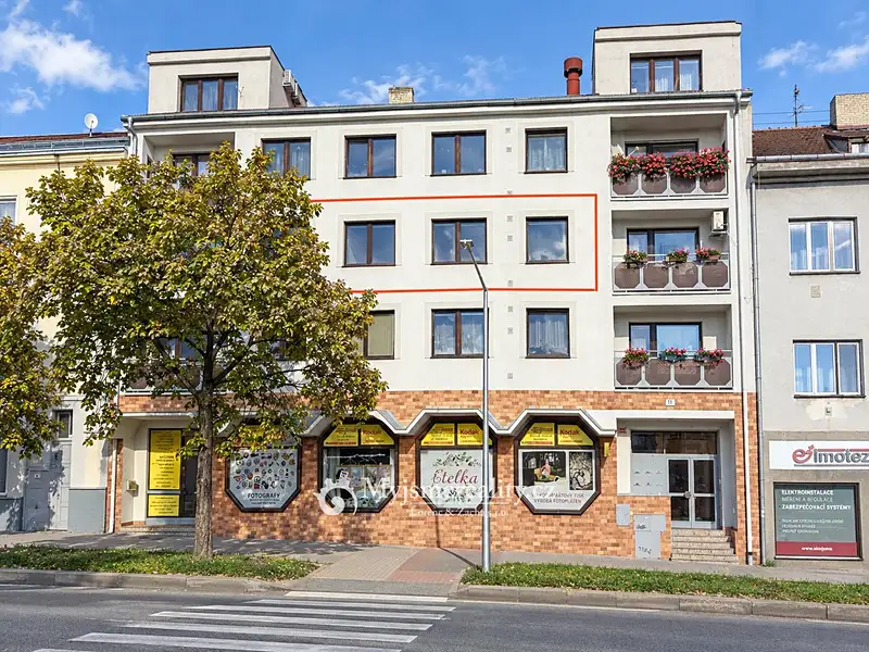 Prodej bytu 3+1 79 m², Znojmo – náhled fotky 1
