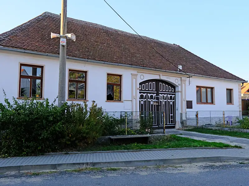 Prodej rodinného domu 140 m², pozemek 2540 m², Dešov – náhled fotky 1