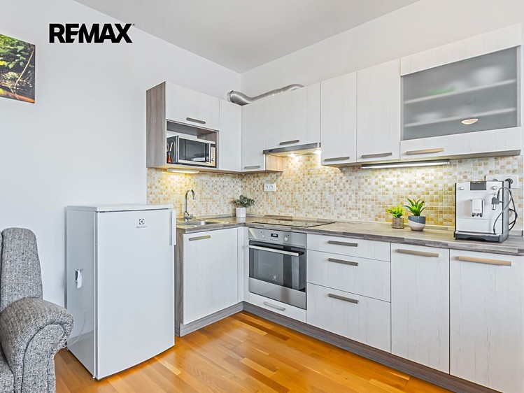 Квартира 3+kk на продаж, 76 м² (10 з 44)